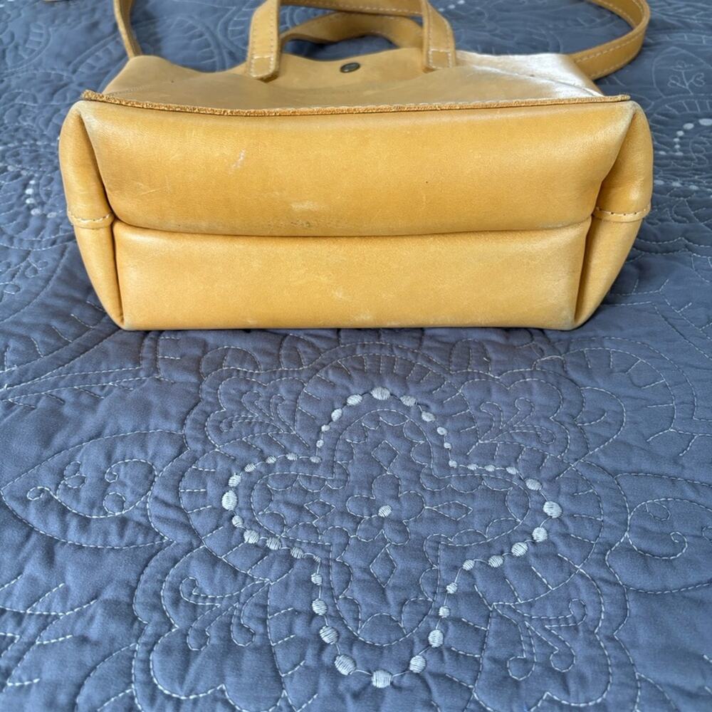 Portland Leather Mini Crossbody Tote in “Sunshine” Yellow Leather w/coin pouch - Picture 5 of 12